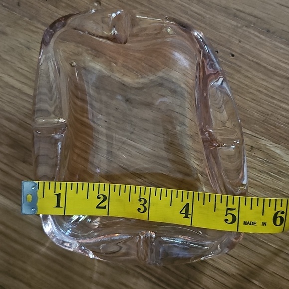 Anchor Hocking Iridescent Pink Curved Rectangular Glass Ashtray - Picture 11 of 11